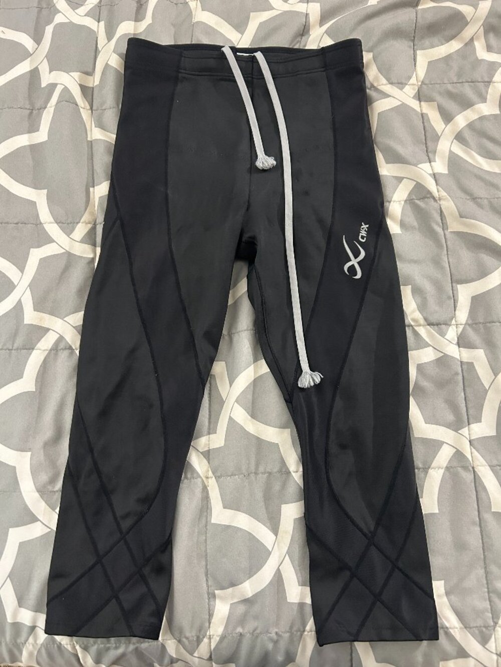 CW-X Endurance Pro 3/4 Compression Leggings Black Running Tights Size M